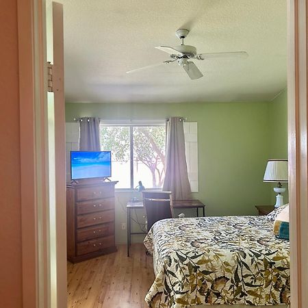 Vineyard Vista Suite With Tv And Private Bathroom Хемет Экстерьер фото